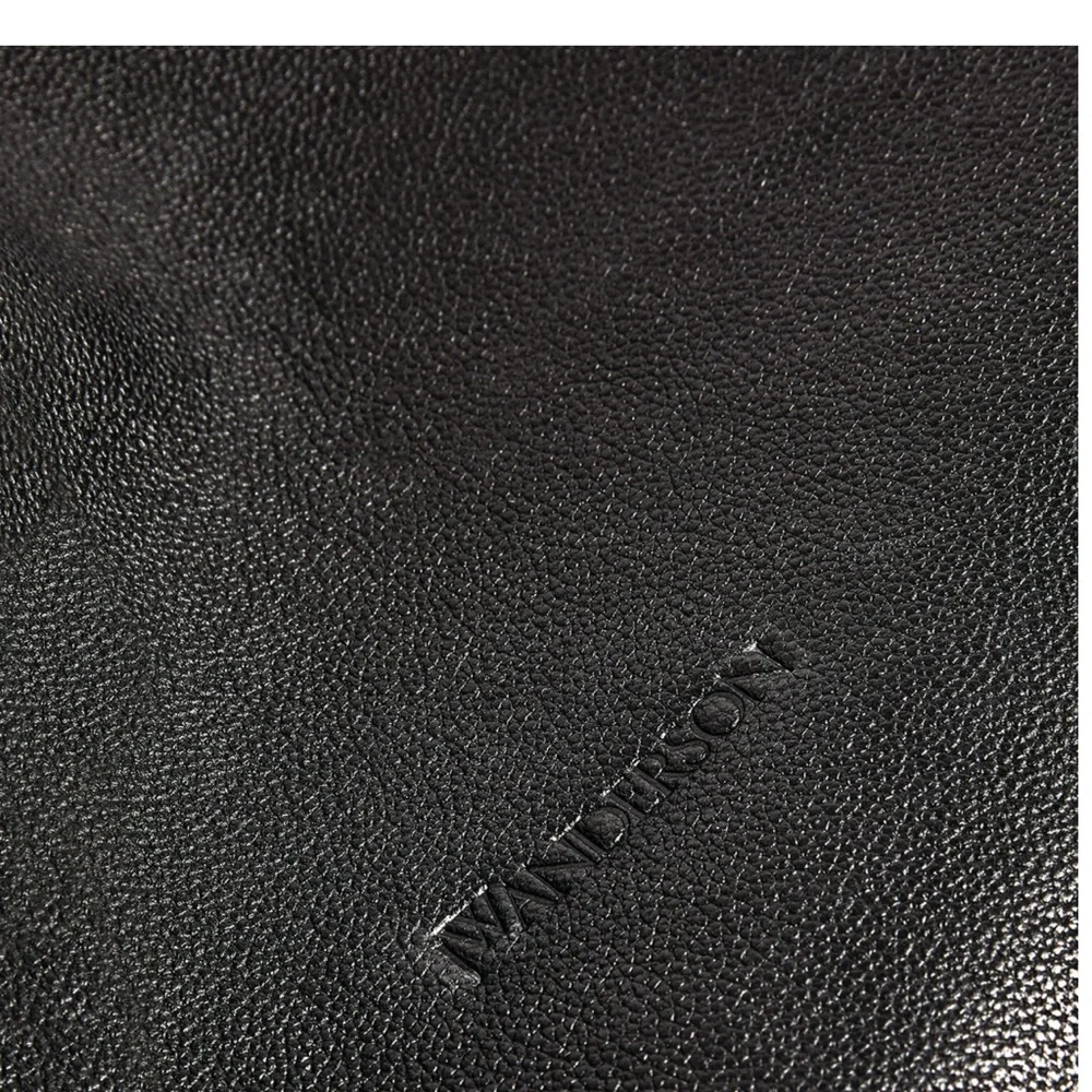 JW ANDERSON Oversized TWIST Black CHAIN HOBO Handbag Tote..SOLD OUT GORGEOUS - Picture 9 of 17